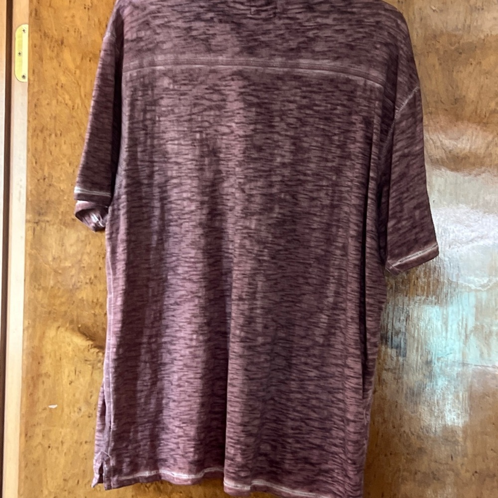 Tommy Bahama Men’s “ Saltwater Washed” Lightweight Polo     Size Large